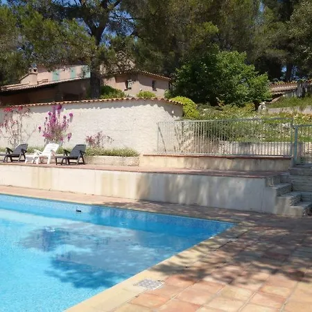 Le Plan-de-la-tour Sleeps 10 Pool Air Con * Bandol