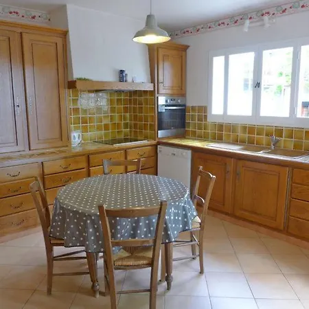 Le Plan-de-la-tour Sleeps 10 Pool Air Con Prázdninový dům