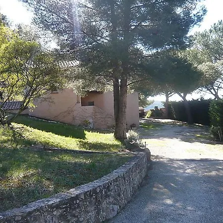 Le Plan-de-la-tour Sleeps 10 Pool Air Con Bandol